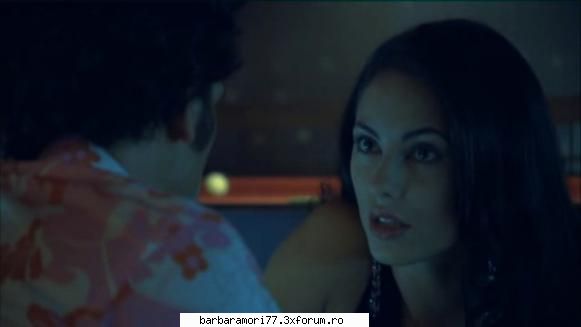 Poze - barbara mori - Pretendiendo